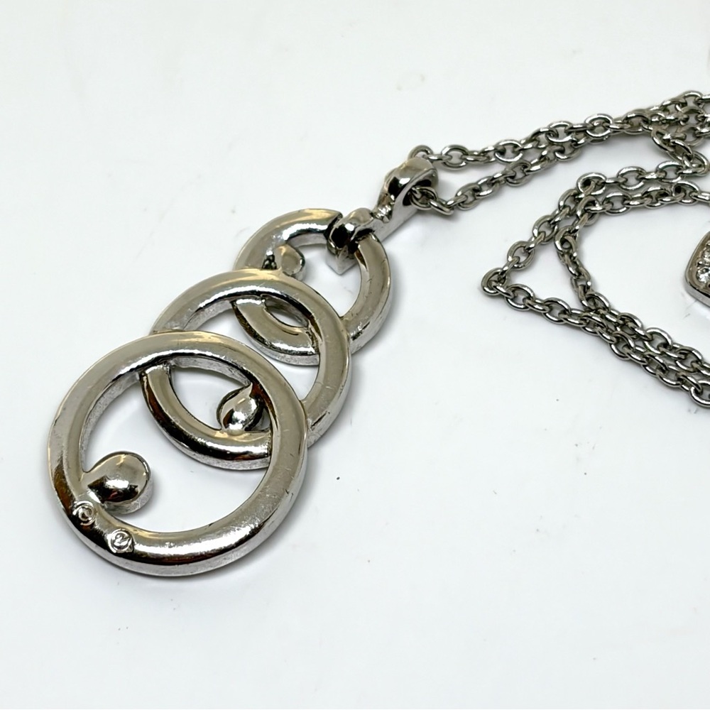 Vintage Swarovski Silver Tone Modern Austria Crystal Petite Hoop Chain Necklace - Picture 9 of 12